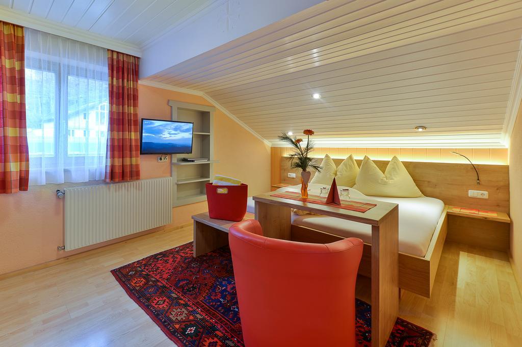 Stockingers Guest House Klosterle am Arlberg Zimmer foto