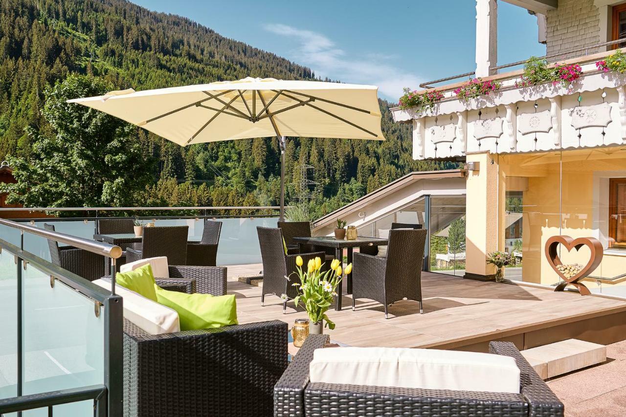 Stockingers Guest House Klosterle am Arlberg Exterior foto